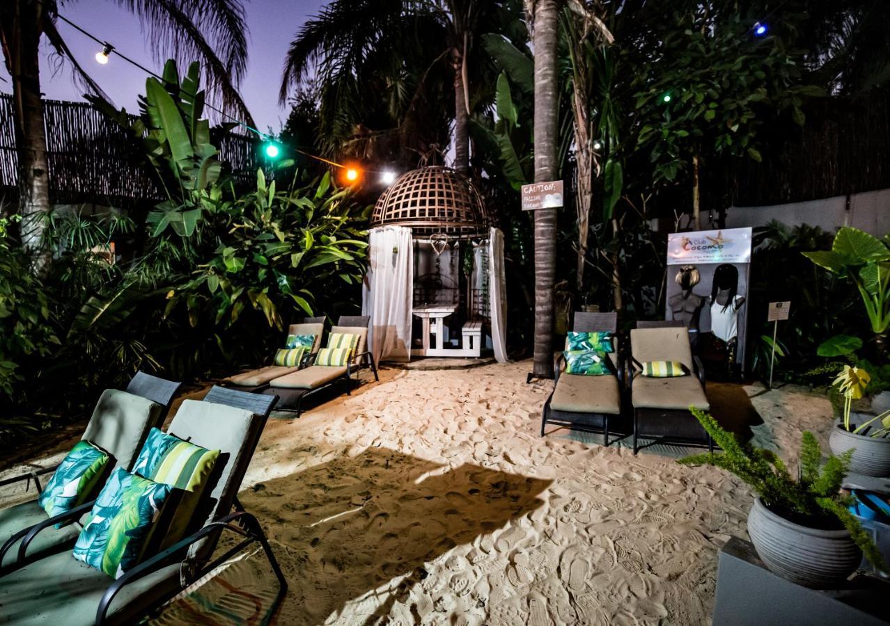 Club Cocomo Hartbeespoort Esterno foto